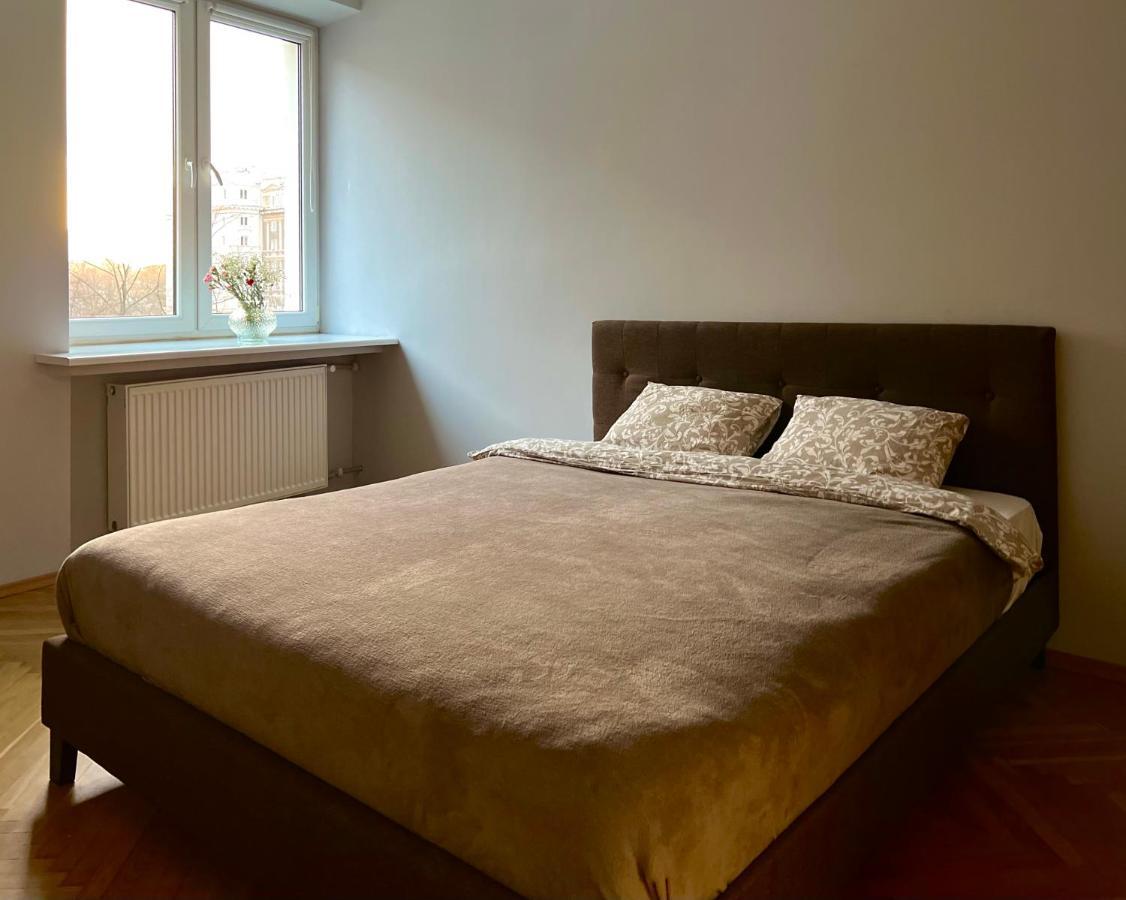 K22 Andersa 12 M Ratusz Arsenal Appartement Warschau Buitenkant foto